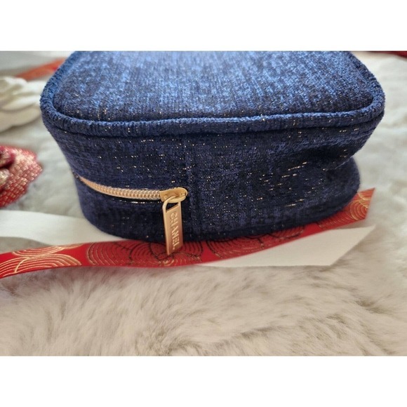 New CHANEL 2023 Pouch Camellia Flower Glittered Ribbon Box Bag Denim - Picture 7 of 16